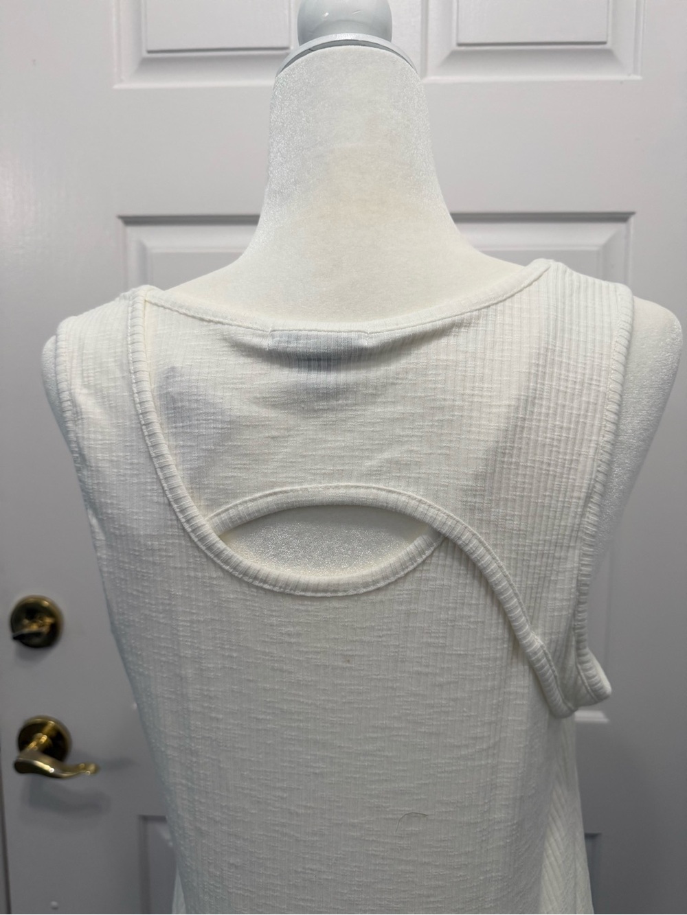 Nine West Ribbed Tank - Picture 7 of 10